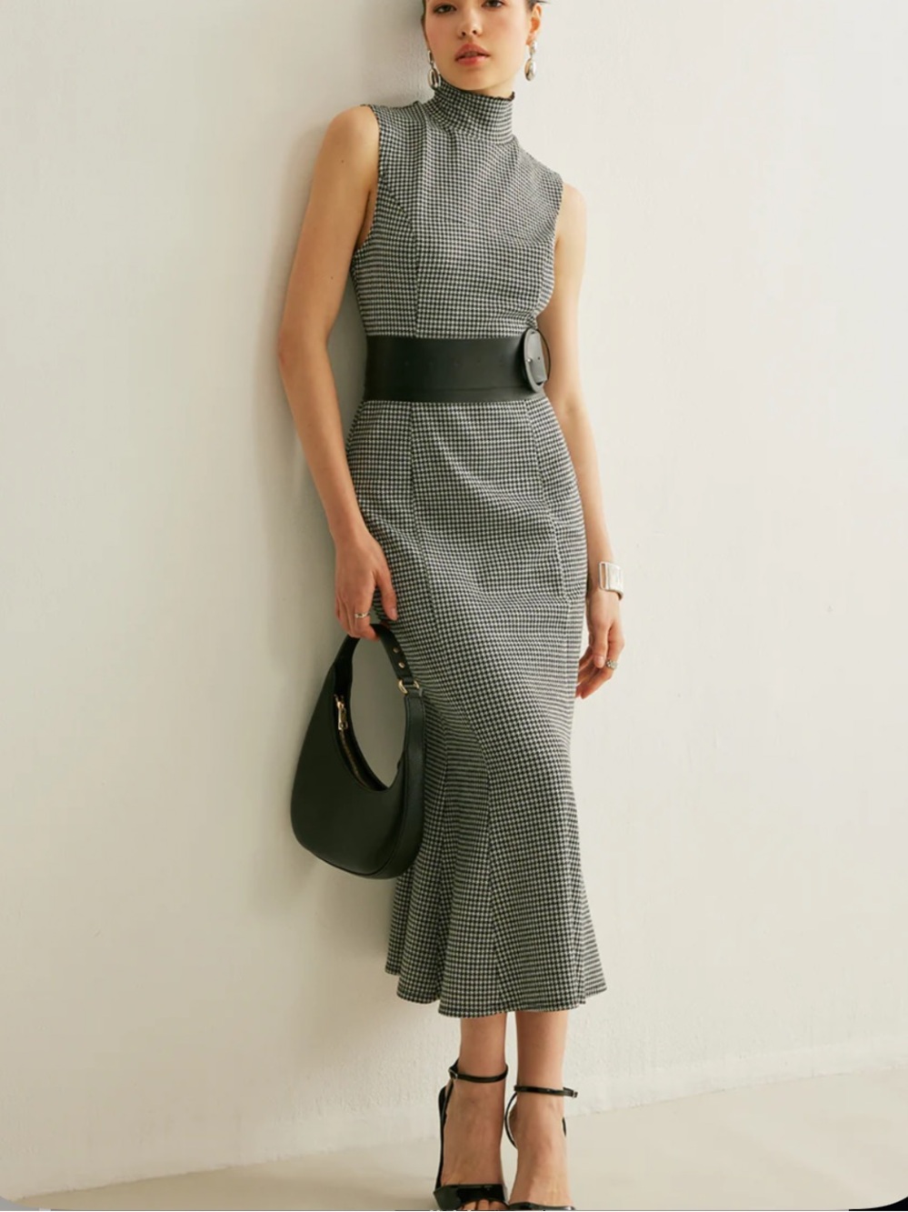 COMMENSE Belted Plaid Sleeveless Dress | S - Picture 3 of 9